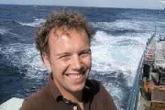 Image for Keynote Seminar by Dr. Erik van Sebille (Grantham Institute & Department of Physics, Imperial College London, United Kingdom): "Dispersion and accumulation of plastic litter by ocean currents and eddies"